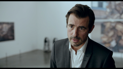 the-sqare-claes-bang-actor